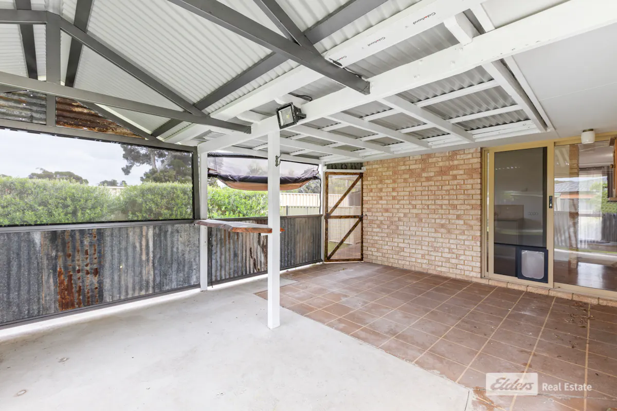 2 Cumberland Road — photo 16 of 19
