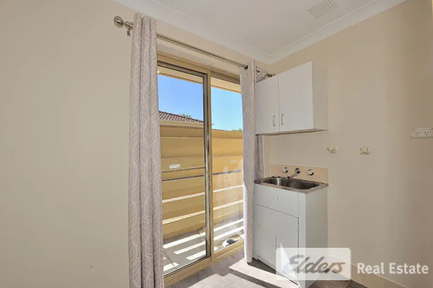 11/5 Merope Close — photo 11 of 12