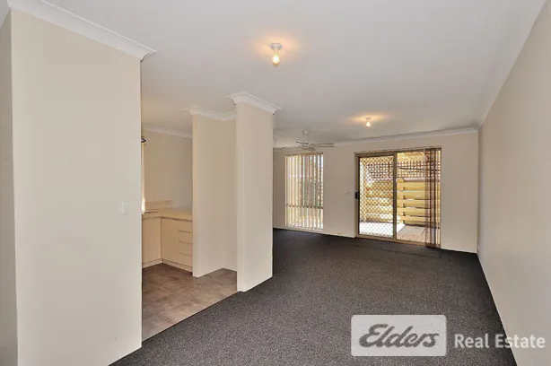 11/5 Merope Close — photo 4 of 12