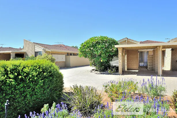 11/5 Merope Close — photo 2 of 12