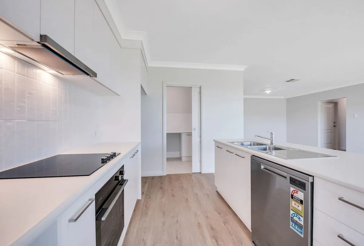 29 Eagle Way — photo 15 of 17