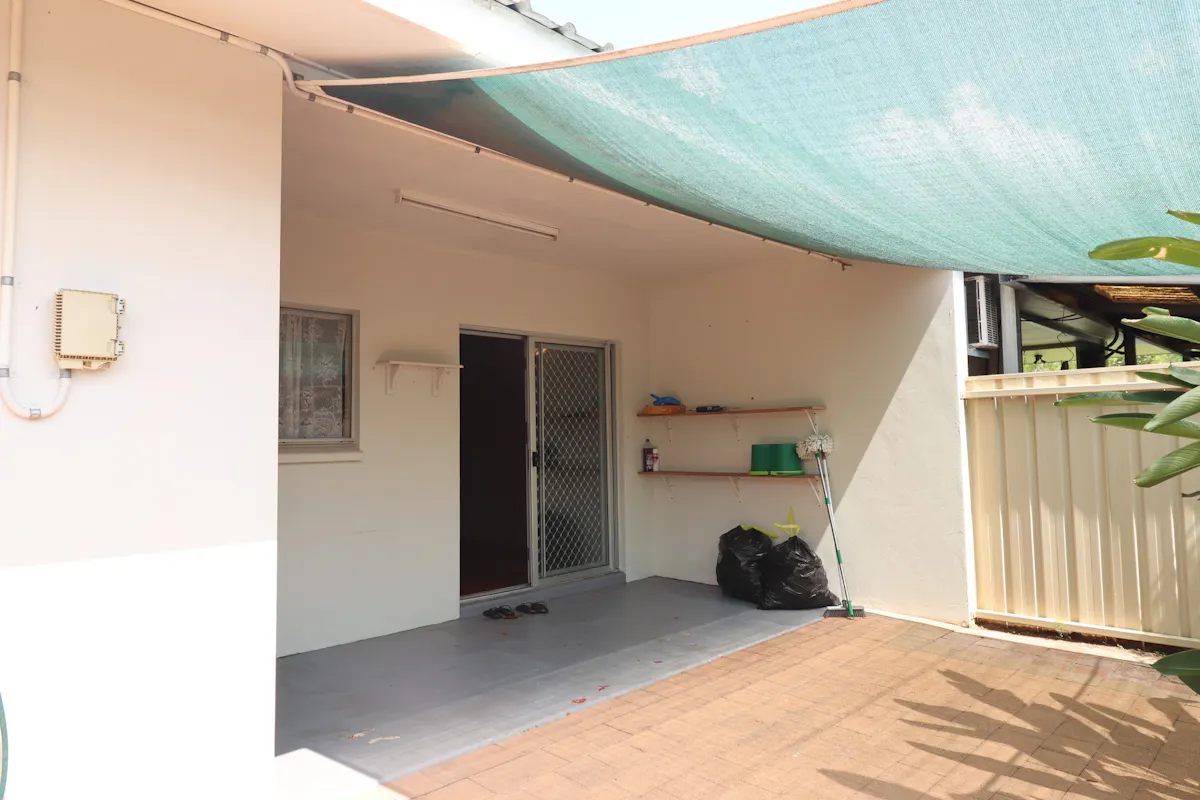 4/10 Timpson Court — photo 2 of 9