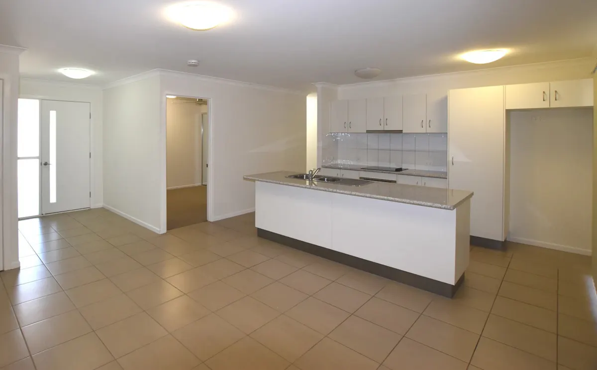 10 Windjana Court — photo 6 of 6