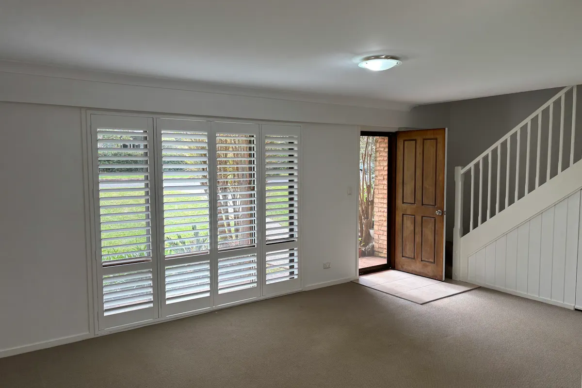 Townhouse for Lease — photo 2 of 6