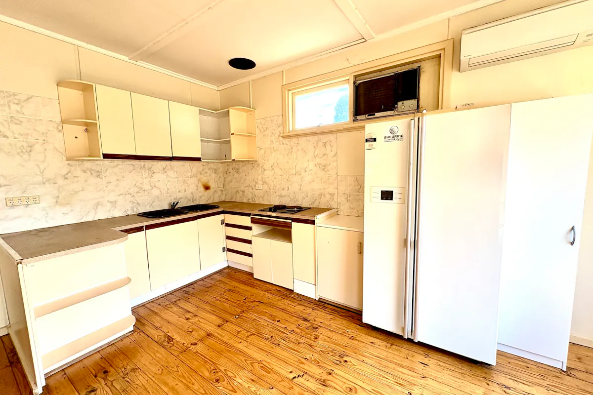 4 Dearman Street — photo 3 of 21