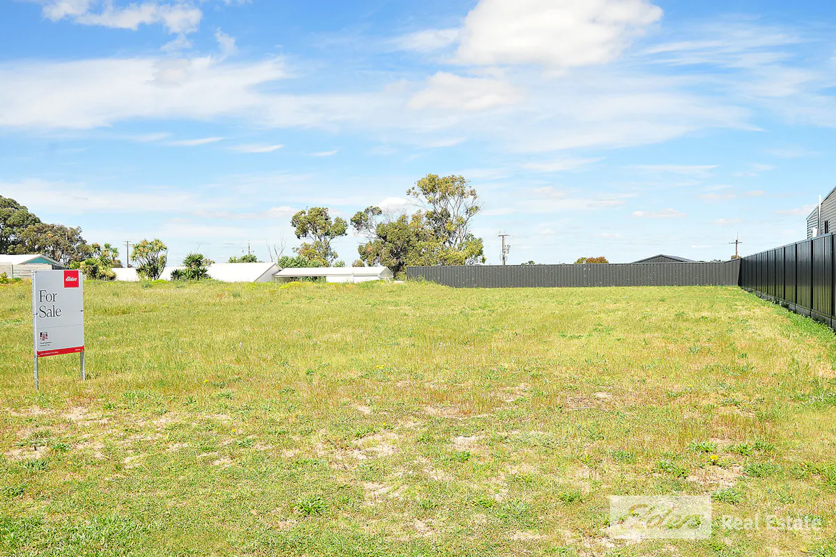 DegGuichen Drive — photo 4 of 6