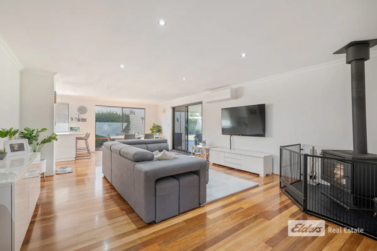 119 Leschenault Parade — photo 4 of 11
