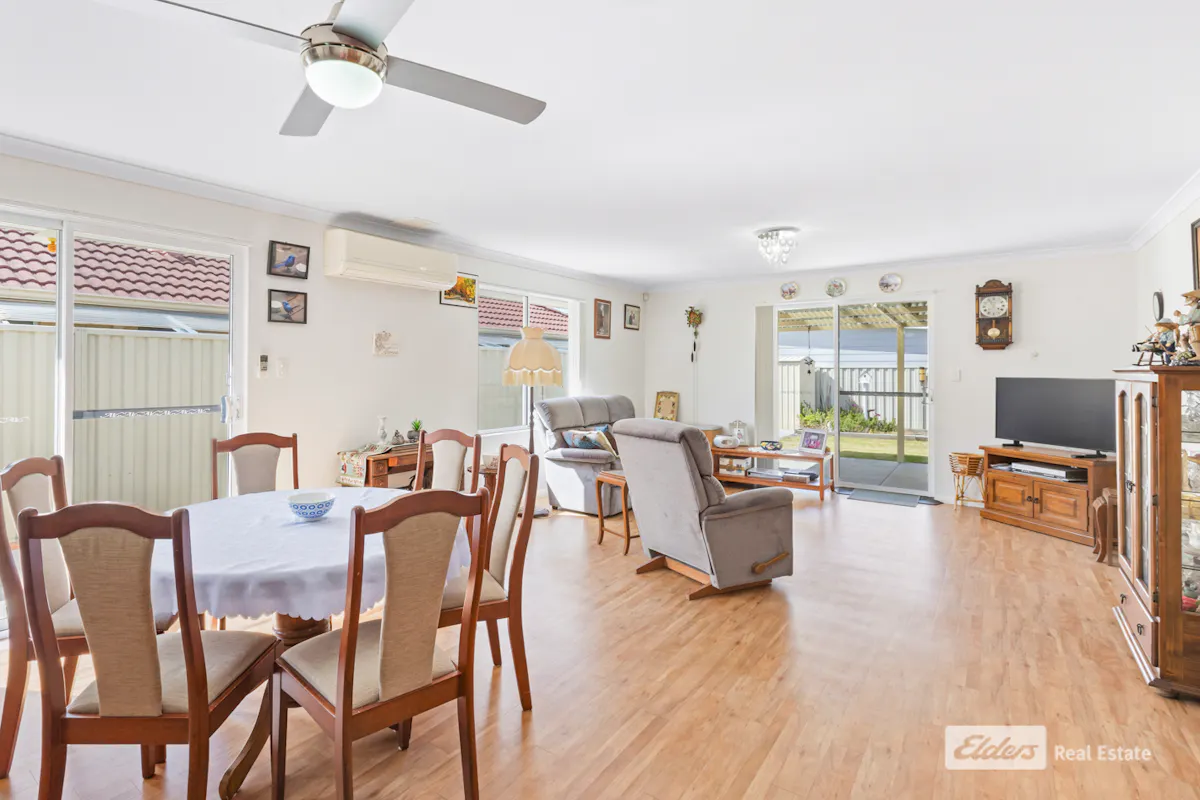 24 Elizabeth Street — photo 9 of 26