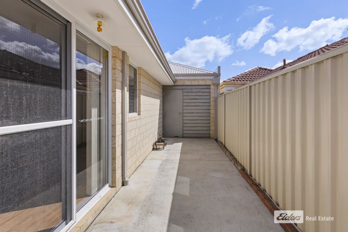 24 Elizabeth Street — photo 23 of 26