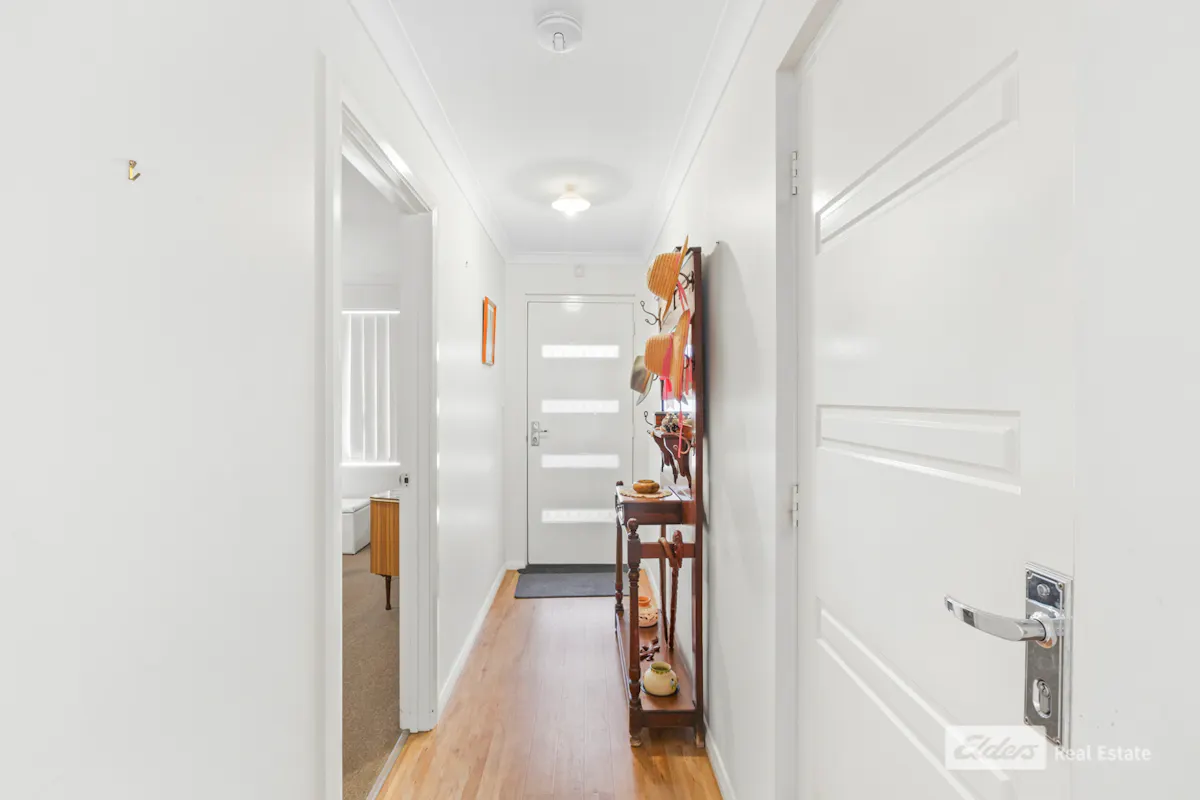 24 Elizabeth Street — photo 4 of 26