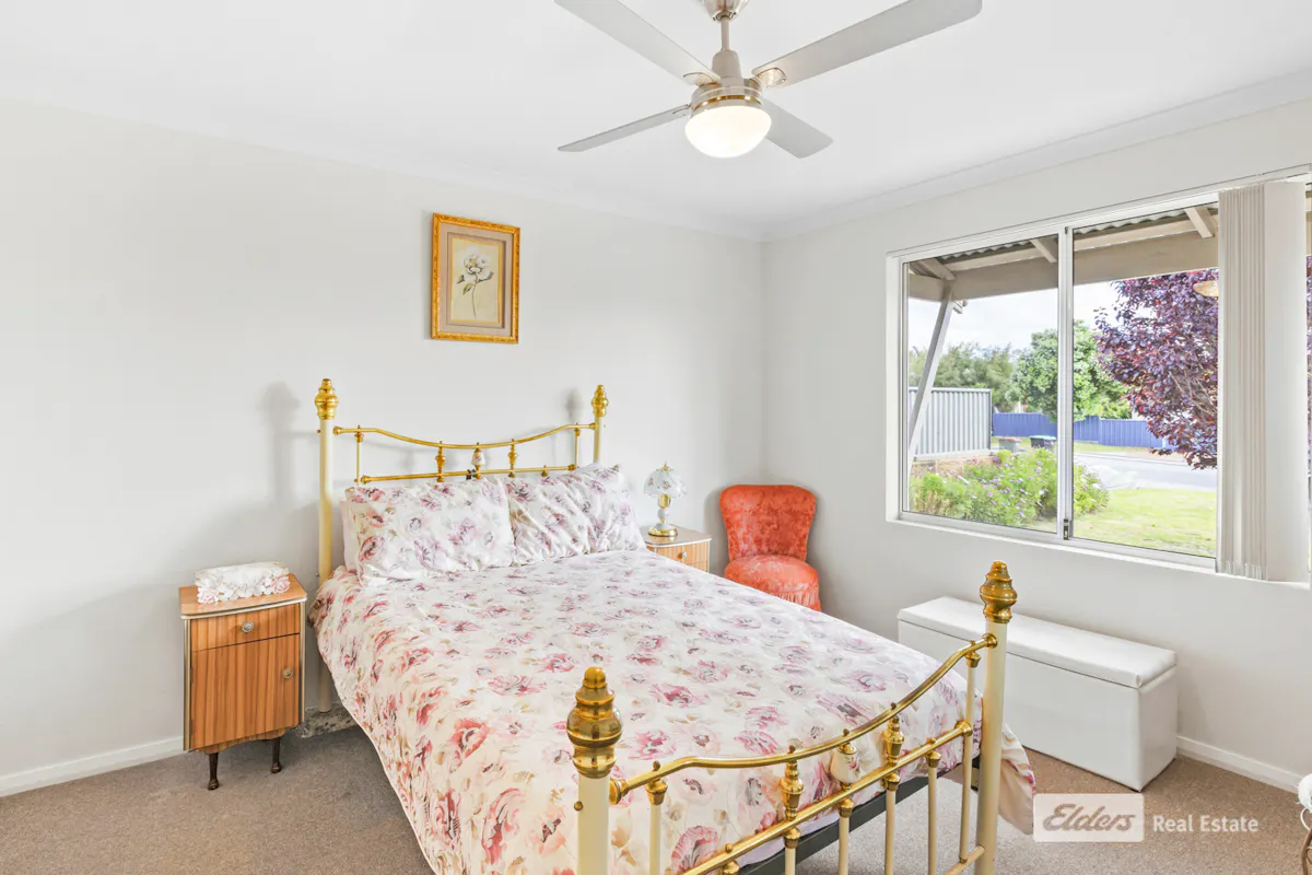 24 Elizabeth Street — photo 12 of 26