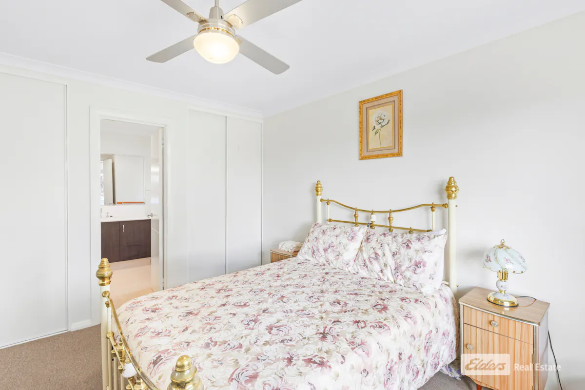 24 Elizabeth Street — photo 13 of 26
