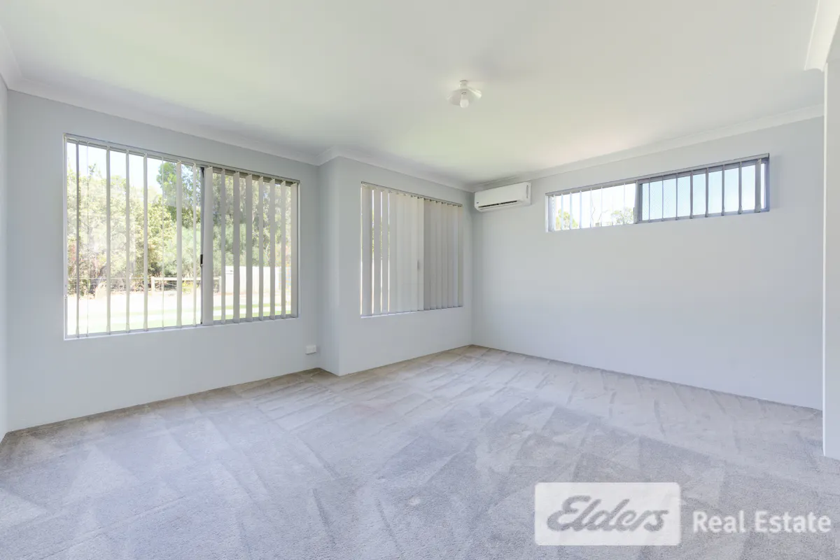 26 Maryland Way — photo 10 of 18