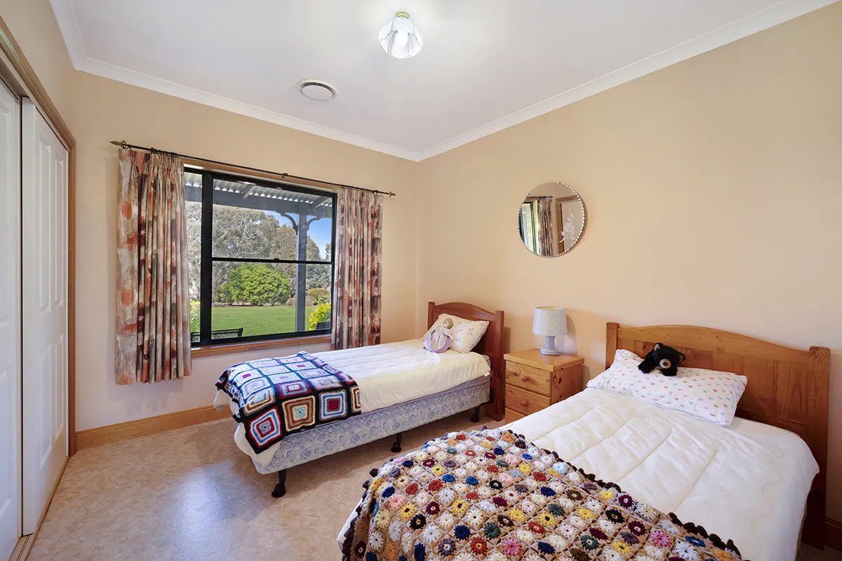 53 Leura Lane — photo 18 of 30