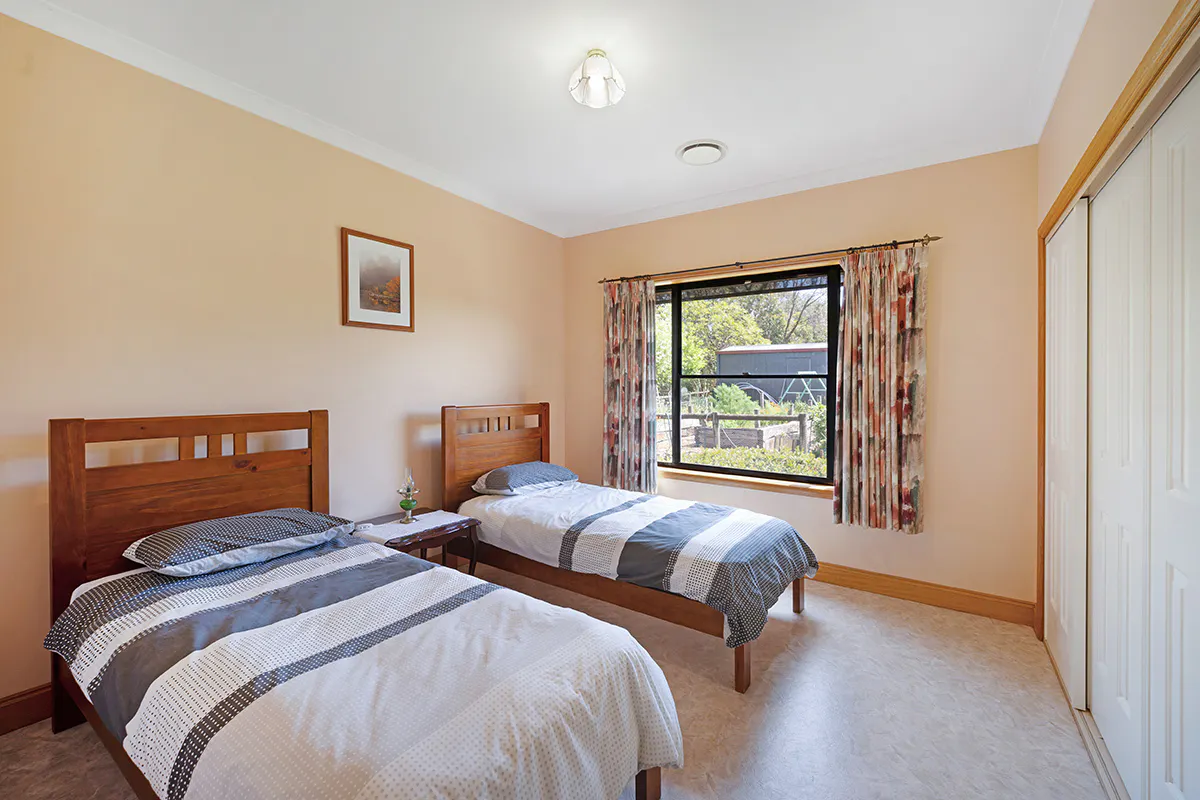 53 Leura Lane — photo 19 of 30