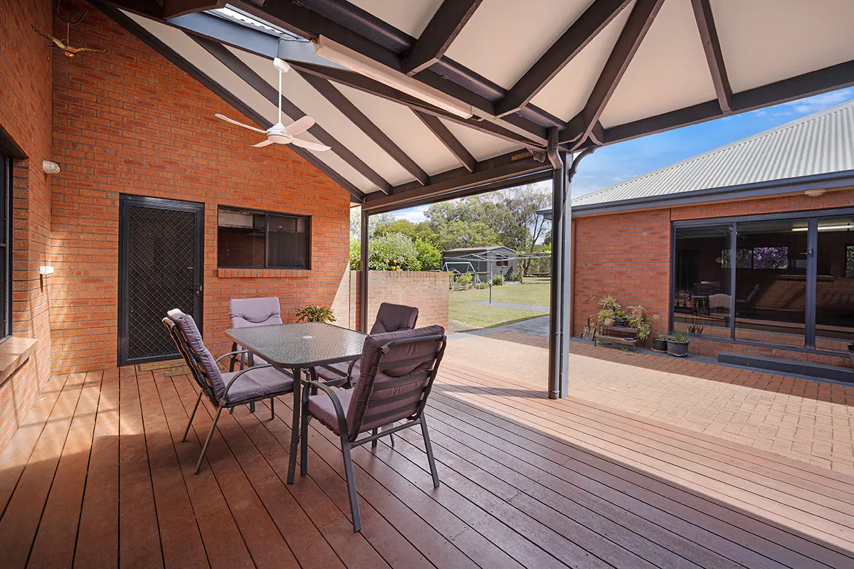 53 Leura Lane — photo 5 of 30