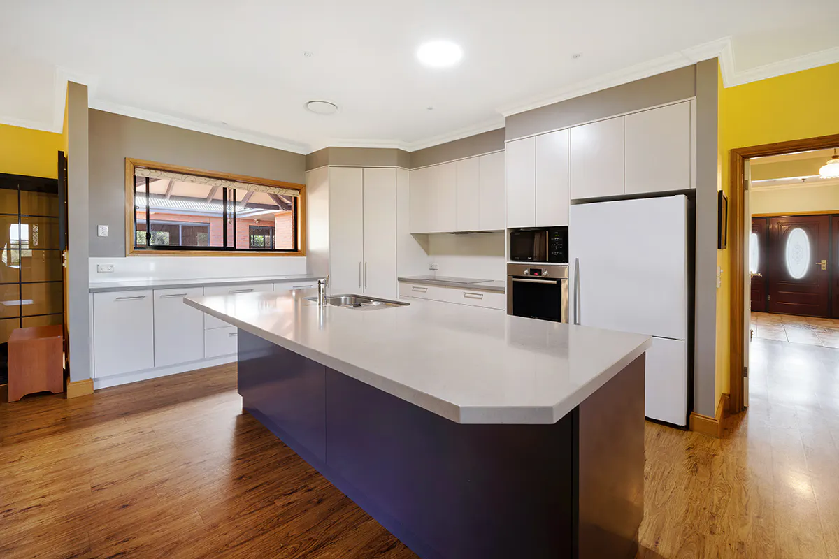 53 Leura Lane — photo 12 of 30