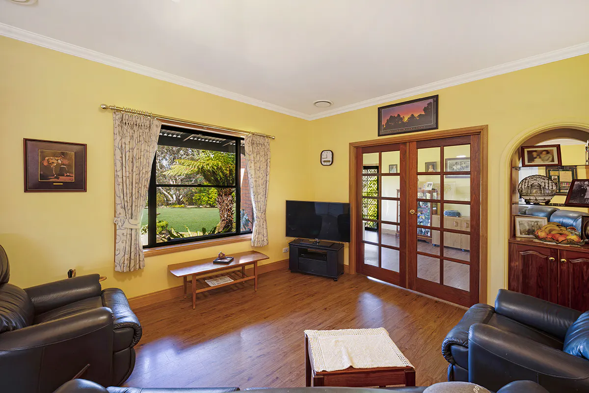 53 Leura Lane — photo 9 of 30