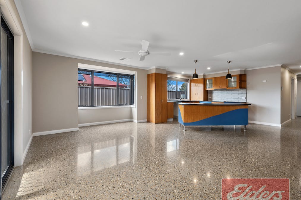 70 Johnson Street, Oxley, VIC, 3678 - Image 6