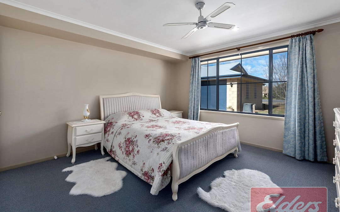 70 Johnson Street, Oxley, VIC, 3678 - Image 21