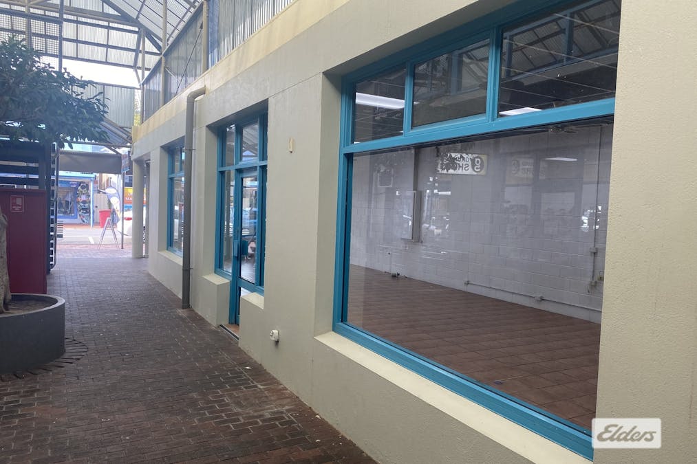 11/17-21 Ocean Street, Victor Harbor, SA, 5211 - Image 2