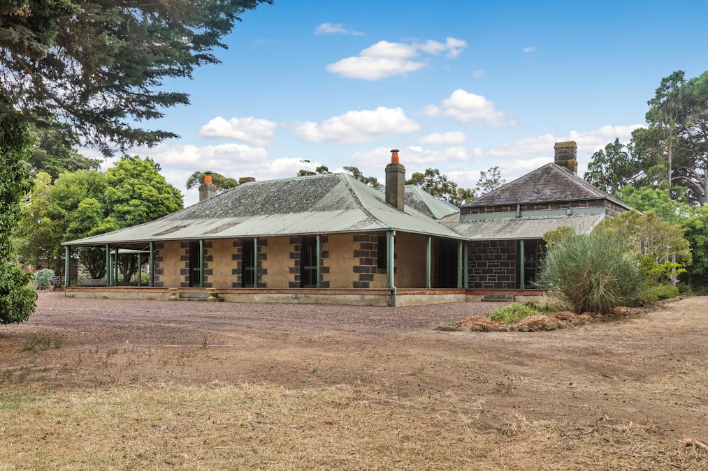 33 Kuruc-A-Ruc Road, Rokewood, VIC, 3330 - Image 2