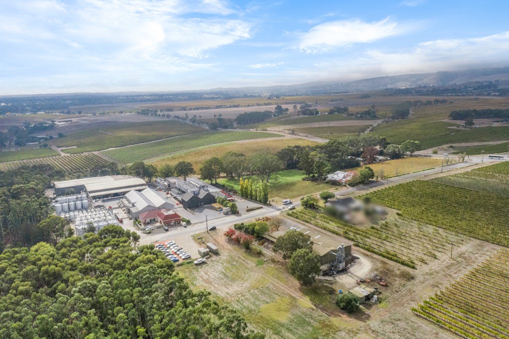 25 St Hallett Road, Rowland Flat, SA, 5352 - Image 1