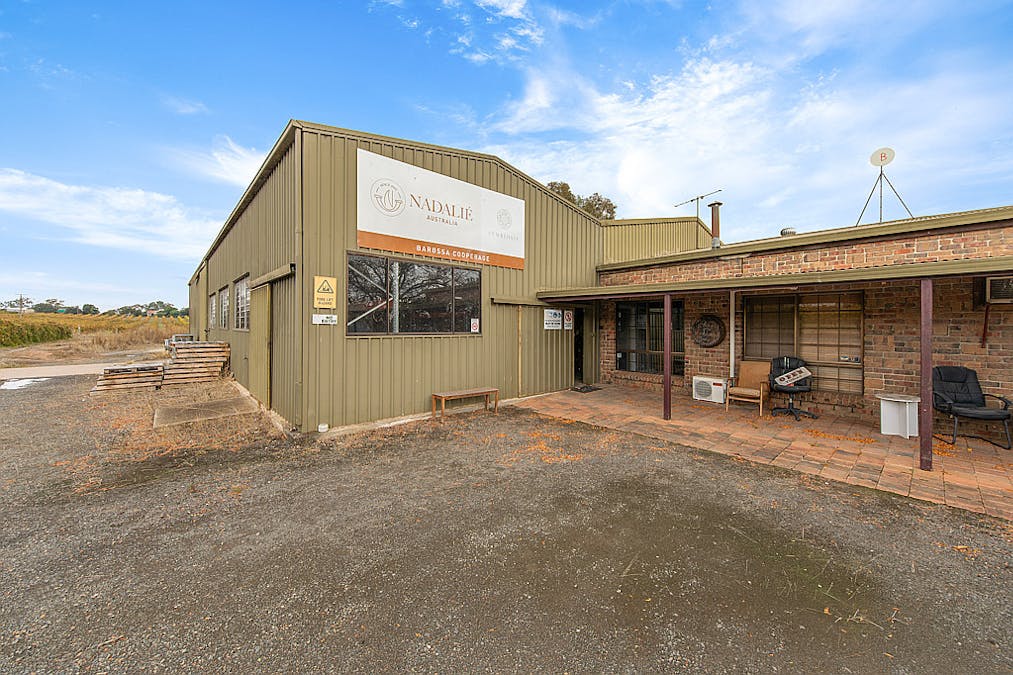 25 St Hallett Road, Rowland Flat, SA, 5352 - Image 9