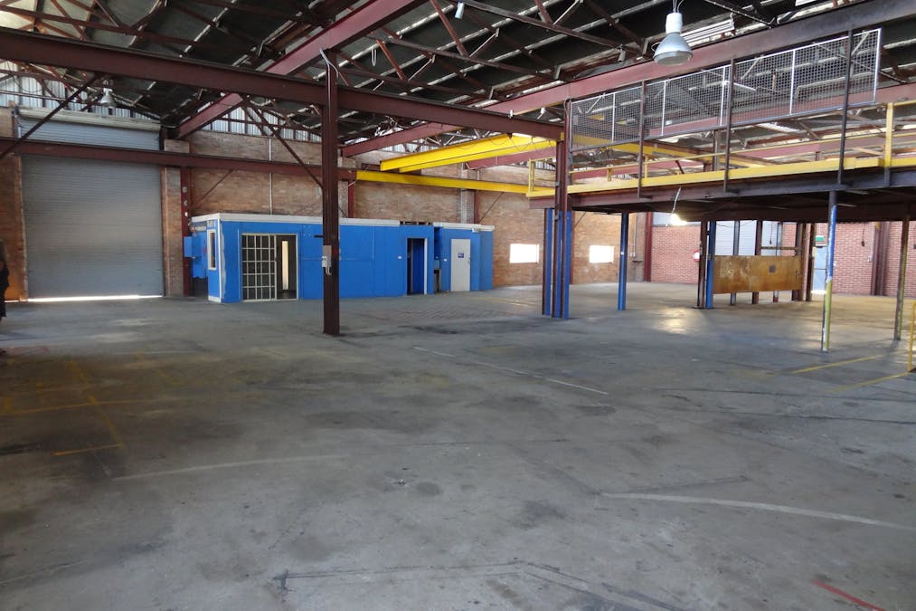 Unit 1 2 Vale Road, Bathurst, NSW, 2795 - Image 3