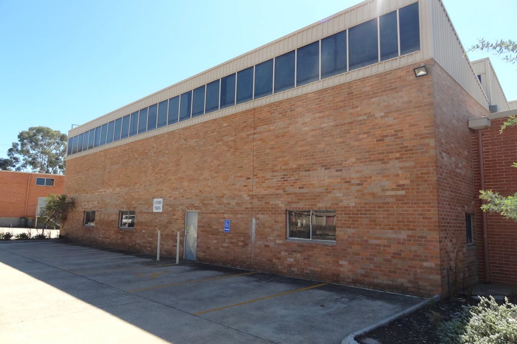 Unit 1 2 Vale Road, Bathurst, NSW, 2795 - Image 4