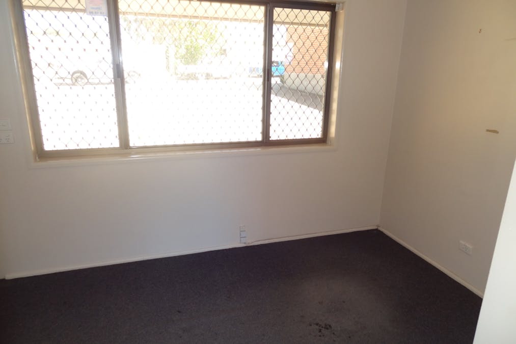 Unit 1 2 Vale Road, Bathurst, NSW, 2795 - Image 6