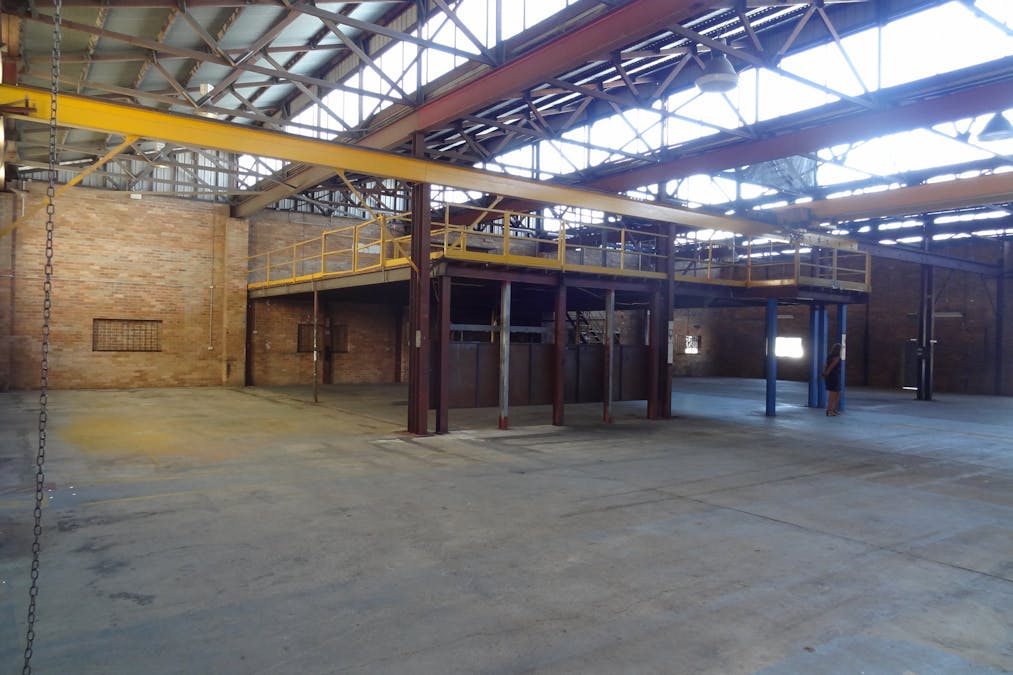 Unit 1 2 Vale Road, Bathurst, NSW, 2795 - Image 11