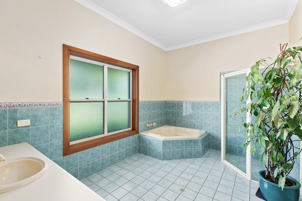 28 Whites Flat Road, Mount Schank, SA, 5291 - Image 12