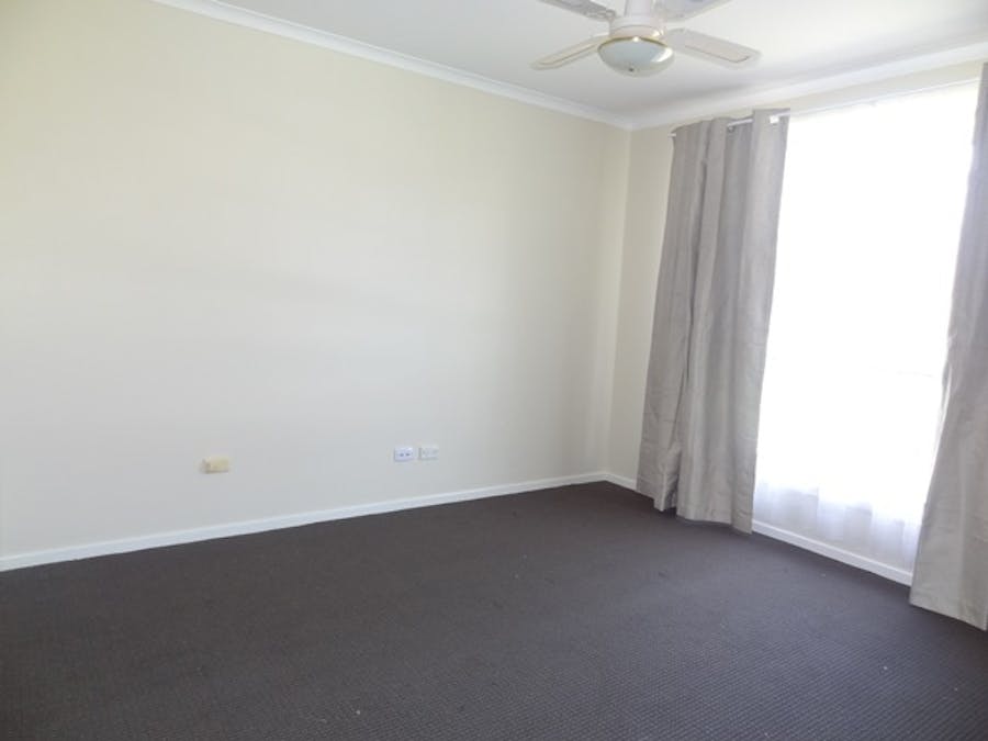 11 Minna Place, Bathurst, NSW, 2795 - Image 6