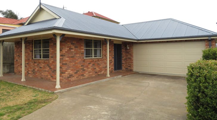15 Ophir Street, Bathurst, NSW, 2795 - Image 1