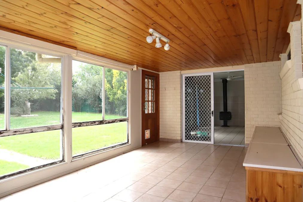 12 Miriyan Drive, Bathurst, NSW, 2795 - Image 5