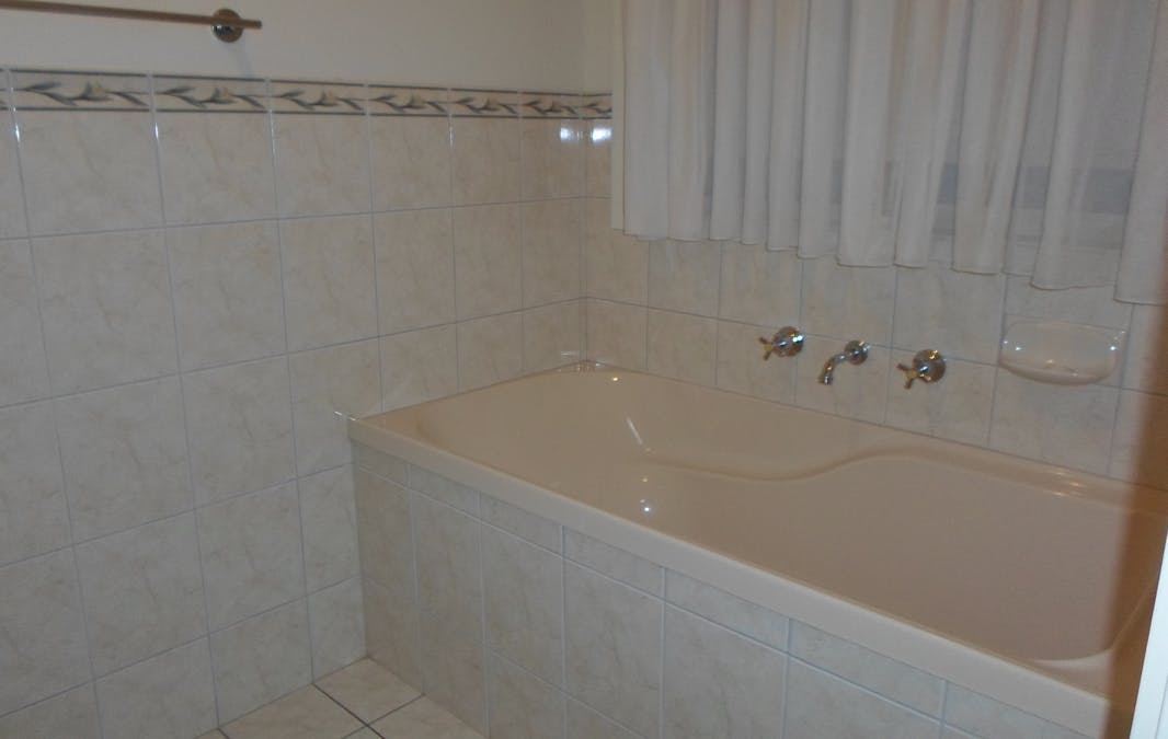 1 Marevista Crescent, Whyalla, SA, 5600 - Image 11