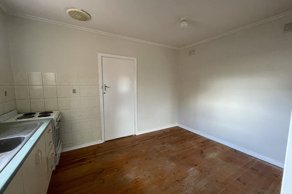 50 Taylor Street, Whyalla Stuart, SA, 5608 - Image 3