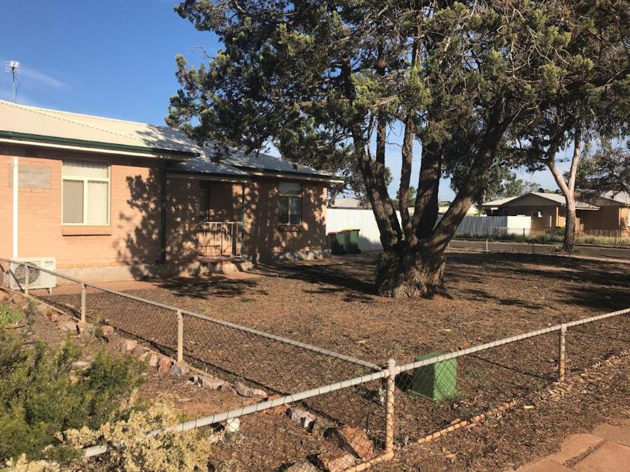 9 Milsom Street, Whyalla Stuart, SA, 5608 - Image 2