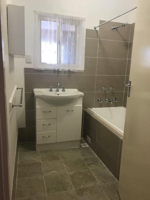 9 Milsom Street, Whyalla Stuart, SA, 5608 - Image 3