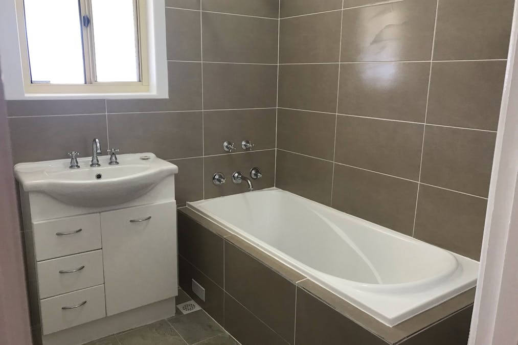9 Milsom Street, Whyalla Stuart, SA, 5608 - Image 4
