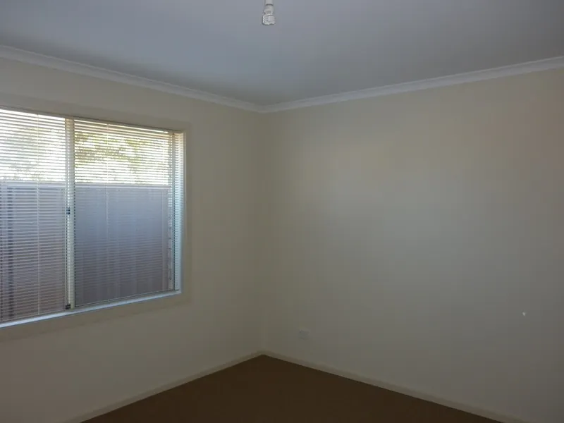 28B Nelligan Street — photo 6 of 9