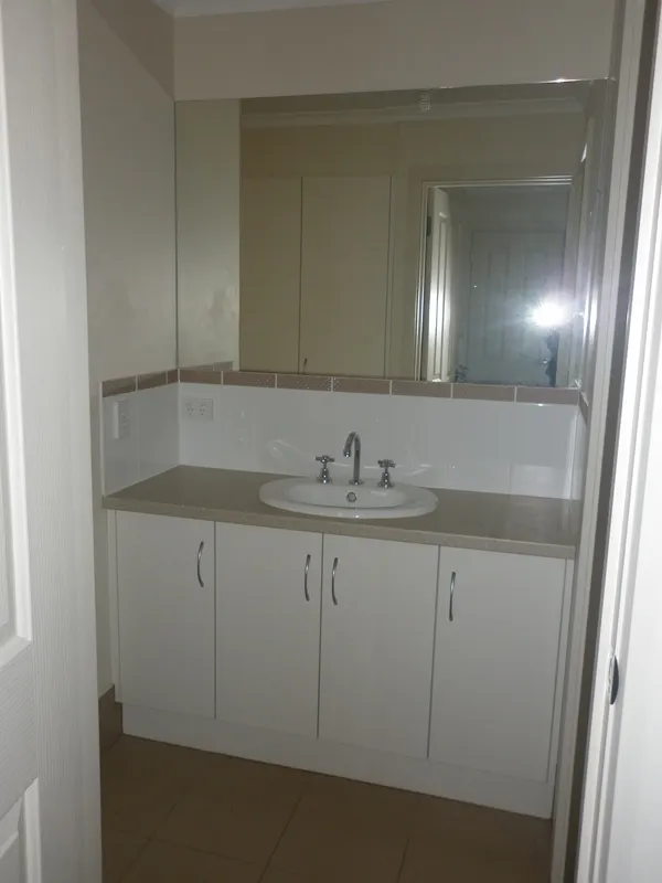 28B Nelligan Street — photo 4 of 9