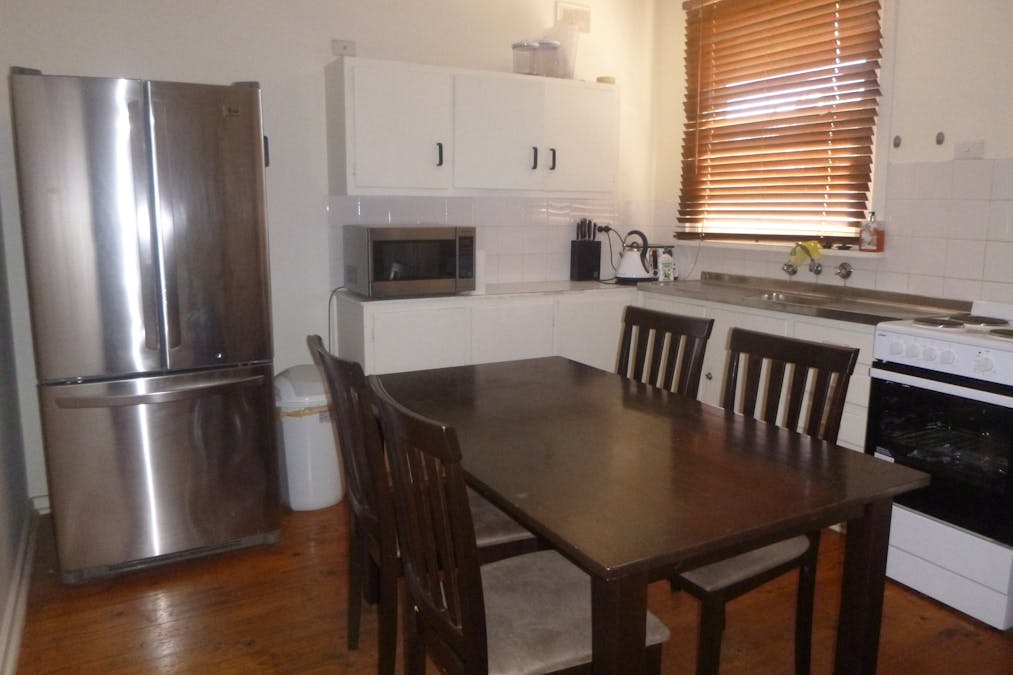 8 Mepstead Street, Whyalla Stuart, SA, 5608 - Image 3