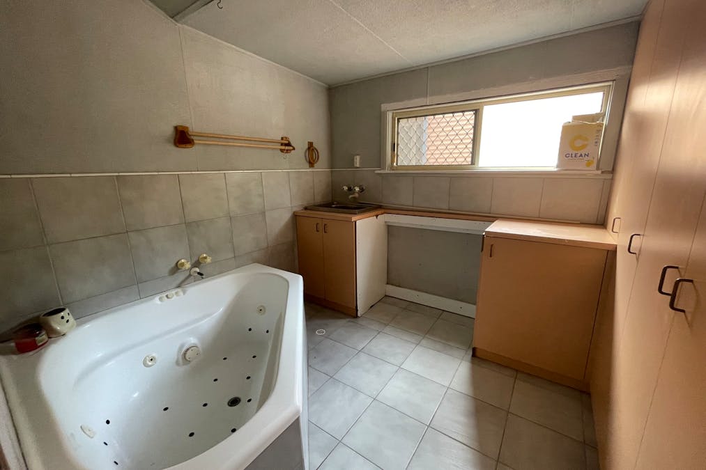 50 Elliott Street, Whyalla, SA, 5600 - Image 12