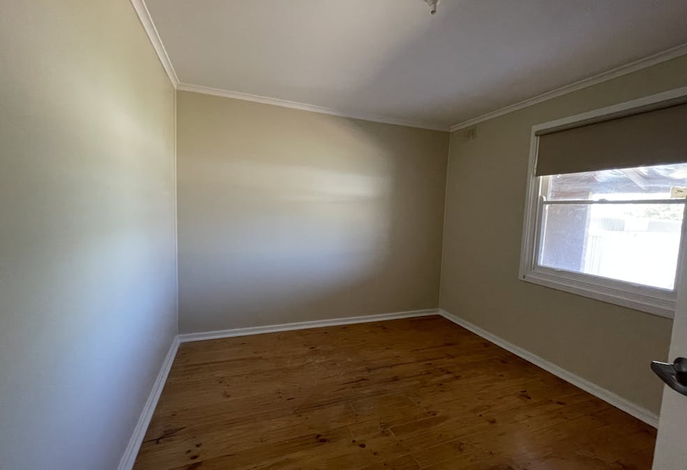25 Havelberg Street, Whyalla Stuart, SA, 5608 - Image 4