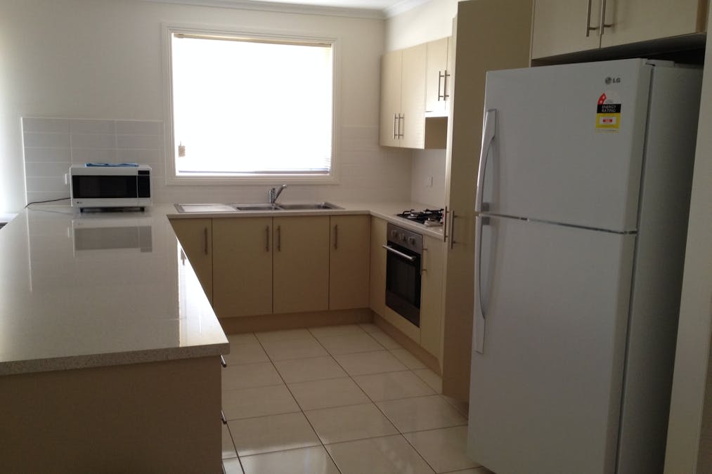 11 Vern Schuppan Drive, Whyalla Norrie, SA, 5608 - Image 4