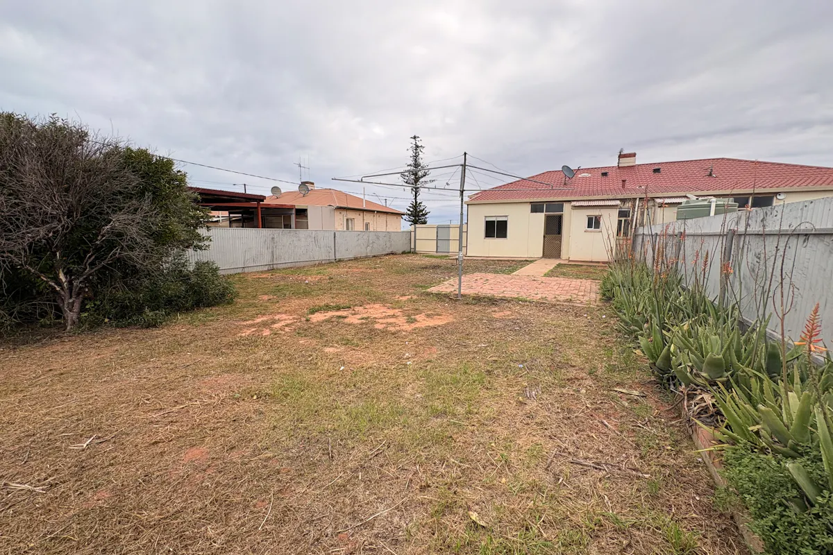 132 Playford Avenue — photo 9 of 9