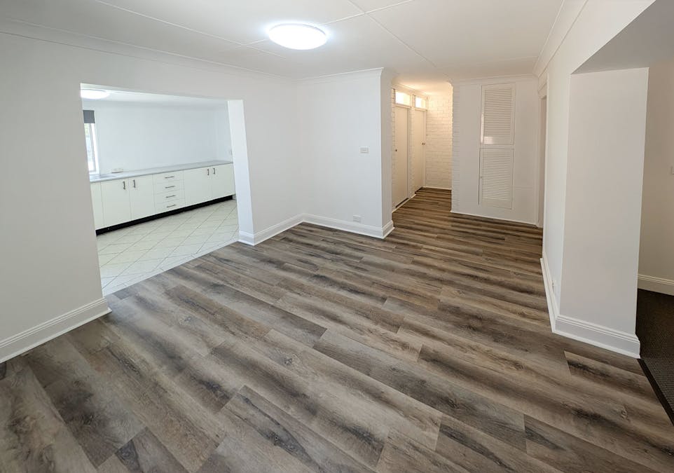 121 Stewart Street, Bathurst, NSW, 2795 - Image 4