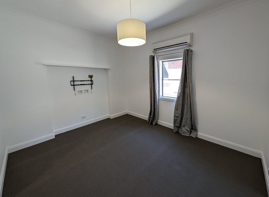 121 Stewart Street, Bathurst, NSW, 2795 - Image 9